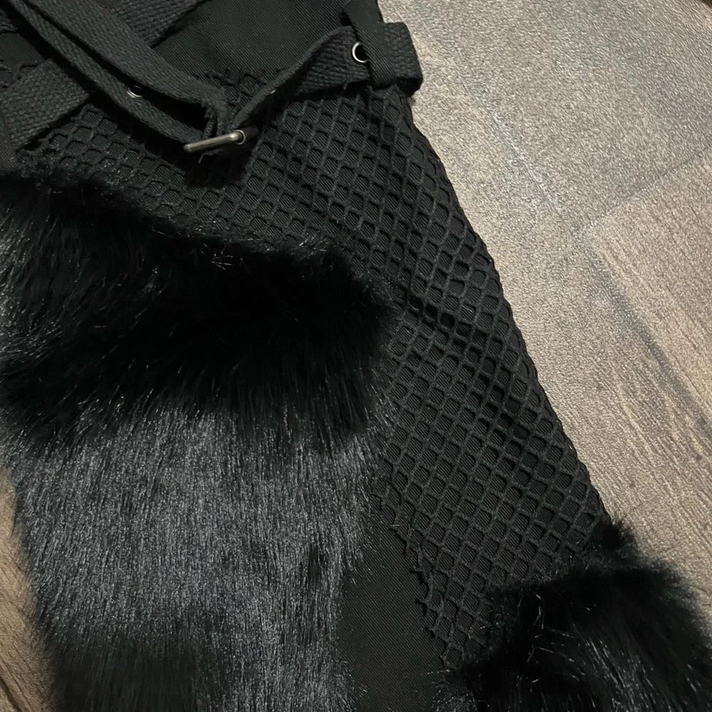 Punk Rave Faux Fur Splice Pants - Picture 4 of 7